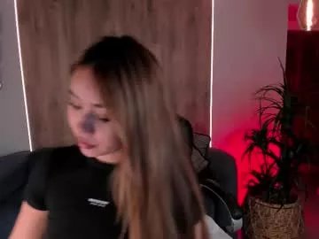 carolinegrace_ on Chaturbate