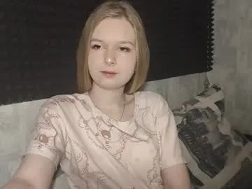 chanelledroz — GOAL:Spin around, show my outfit: My name is Lia, lets get crazy!  #bigboobs #bigass #18 #shy #anal [22 tokens remaining]