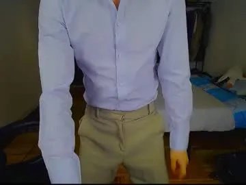 charlieseyer on Chaturbate