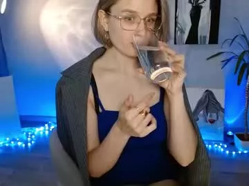 Offline charming_beauty on Chaturbate