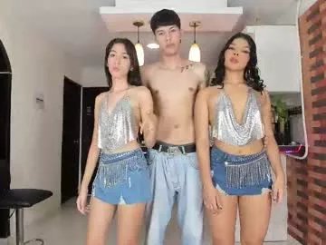 charming_lovers on Chaturbate