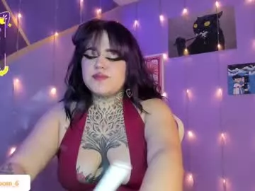Offline cherrybom_ on Chaturbate