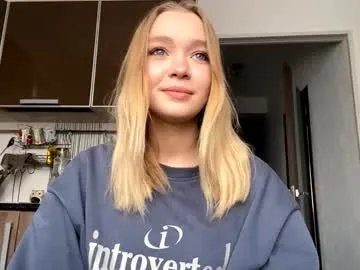 cherryleija on Chaturbate