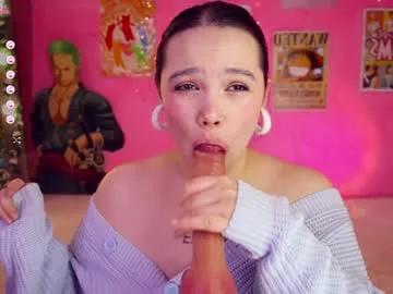 chery_lady22 — Try suck monster dildo [1500 tokens left] #deepthroat #cute #bigass #curvy #Fuckmachine