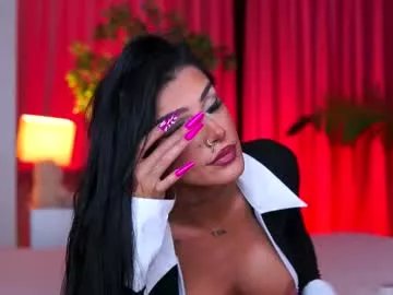 chicaora on Chaturbate