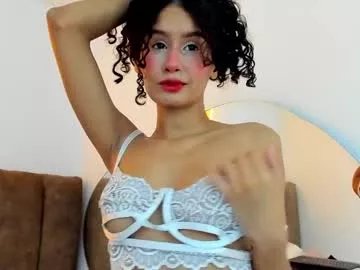chloe5__ on Chaturbate