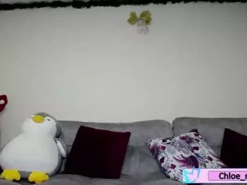 chloe_maia1 on Chaturbate
