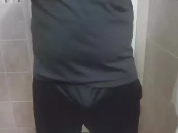 Offline chubbycub14 on Chaturbate