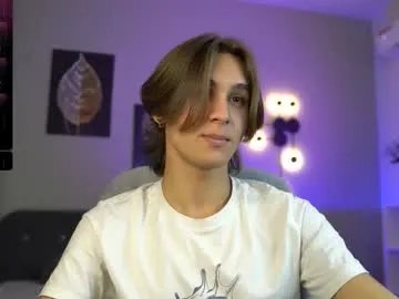 cleo_stringer_ on Chaturbate