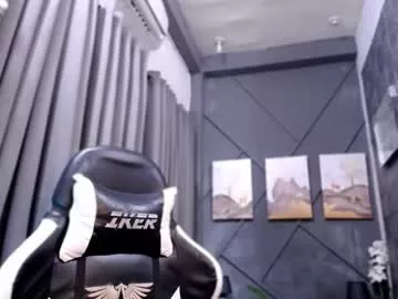 Offline cocky_samantha on Chaturbate