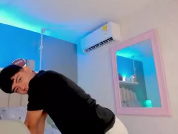 Offline codytwink_ on Chaturbate