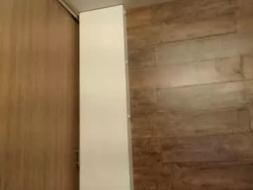 Offline connor_h1 on Chaturbate