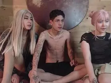 Offline creampie_couple1 on Chaturbate