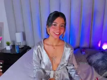 cristalcornner_ on Chaturbate