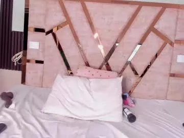 cristhinbrown on Chaturbate