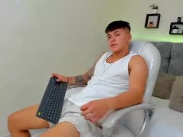 cristopher_strong on Chaturbate