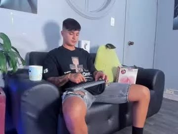 cristopher_strong on Chaturbate