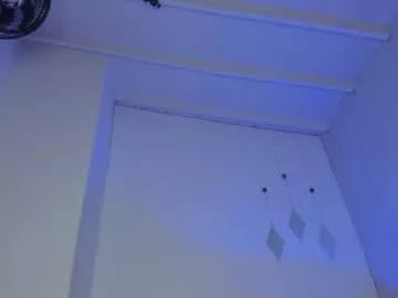 cute_ebonny on Chaturbate