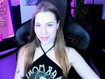 Offline cutemousee on Chaturbate