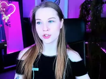 Offline cutemousee on Chaturbate