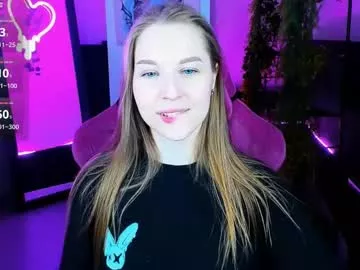 Offline cutemousee on Chaturbate