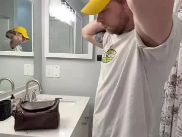 Offline daddydaydrinkz on Chaturbate