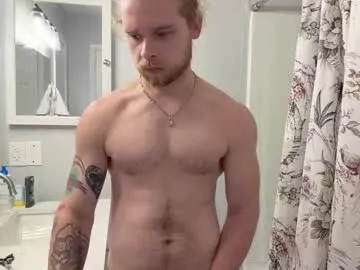 Offline daddydaydrinkz on Chaturbate