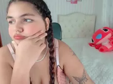 Offline daeneryslove_doll on Chaturbate