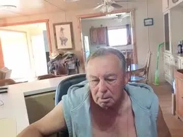 dakit2 on Chaturbate