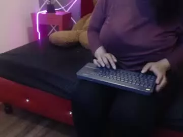 Offline danielaa_a on Chaturbate