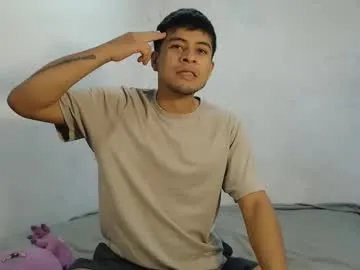 danielitopapii on Chaturbate