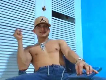 Offline danii_scot on Chaturbate