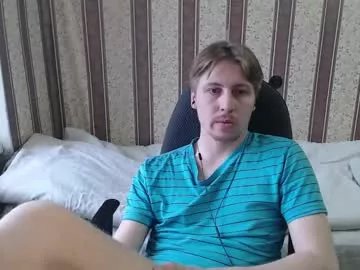 darienlarge on Chaturbate