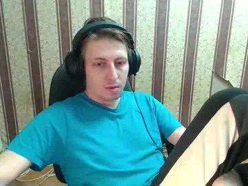 darienlarge on Chaturbate