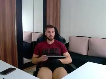 darius_94 on Chaturbate