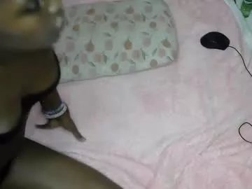 dark_lovly on Chaturbate