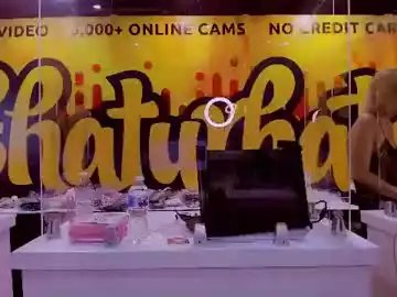 dawnwillow on Chaturbate