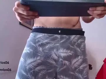 deconrios on Chaturbate
