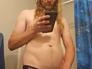 deeznutz420839 on Chaturbate 