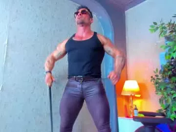 Offline dennis_cox_ on Chaturbate