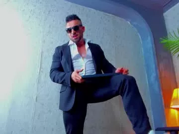 Offline dennis_cox_ on Chaturbate