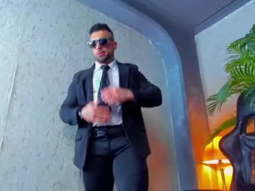 Offline dennis_cox_ on Chaturbate