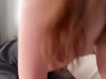 Offline denobluora on Chaturbate