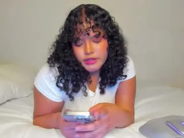 Offline dephne_ on Chaturbate