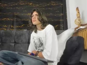 diamond_twink on Chaturbate