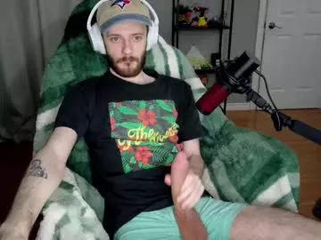 Offline digbicknik on Chaturbate