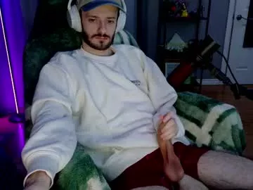 Offline digbicknik on Chaturbate