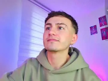 dimitri_bilak_ — get naked [100 tokens left] Hello guys, let's have some fun! #hairy #latino #uncut #edging #18