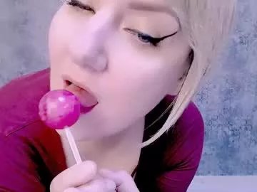 djullia on Chaturbate