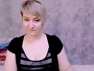 djullia on Chaturbate